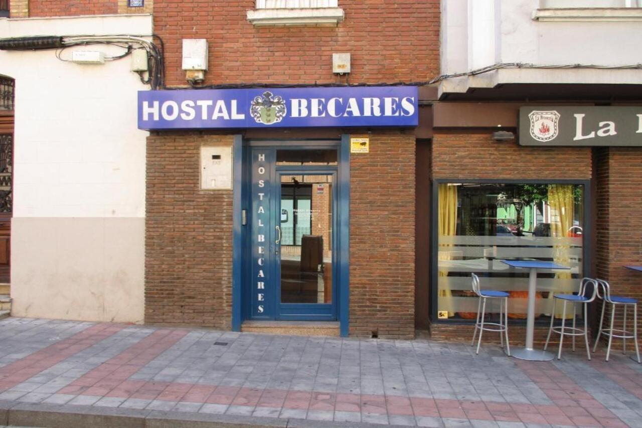 Hostal Becares Паленсия Экстерьер фото